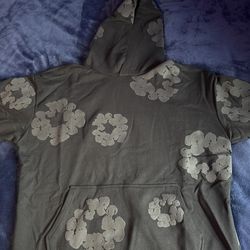 Denim Tear Size Large