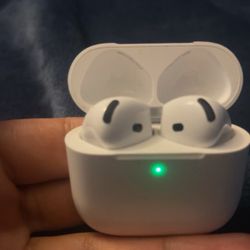 AirPods 4th Generation 