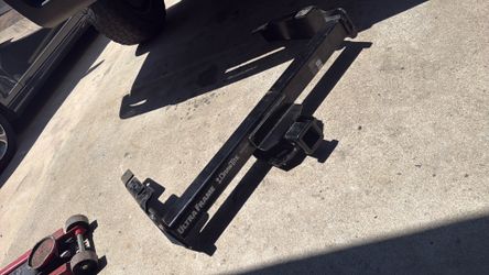 Class 5 tow hitch