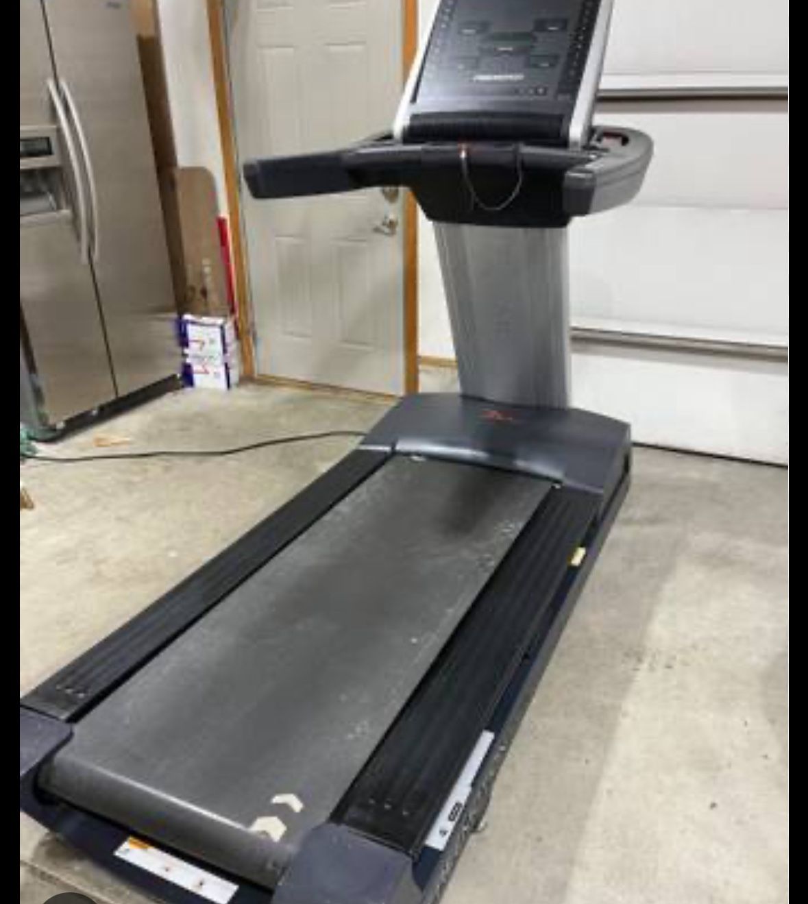 Free Motion treadmill