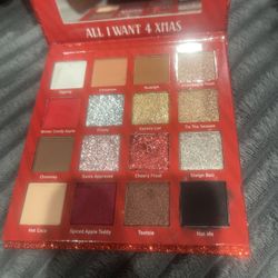 Be Bella Cosmetics Red 