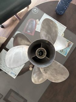Dual props 24 pitch