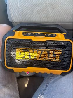 DEWALT speaker