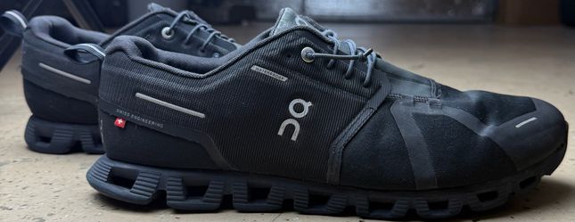 On Cloud 5 Waterproof Men's Size 12