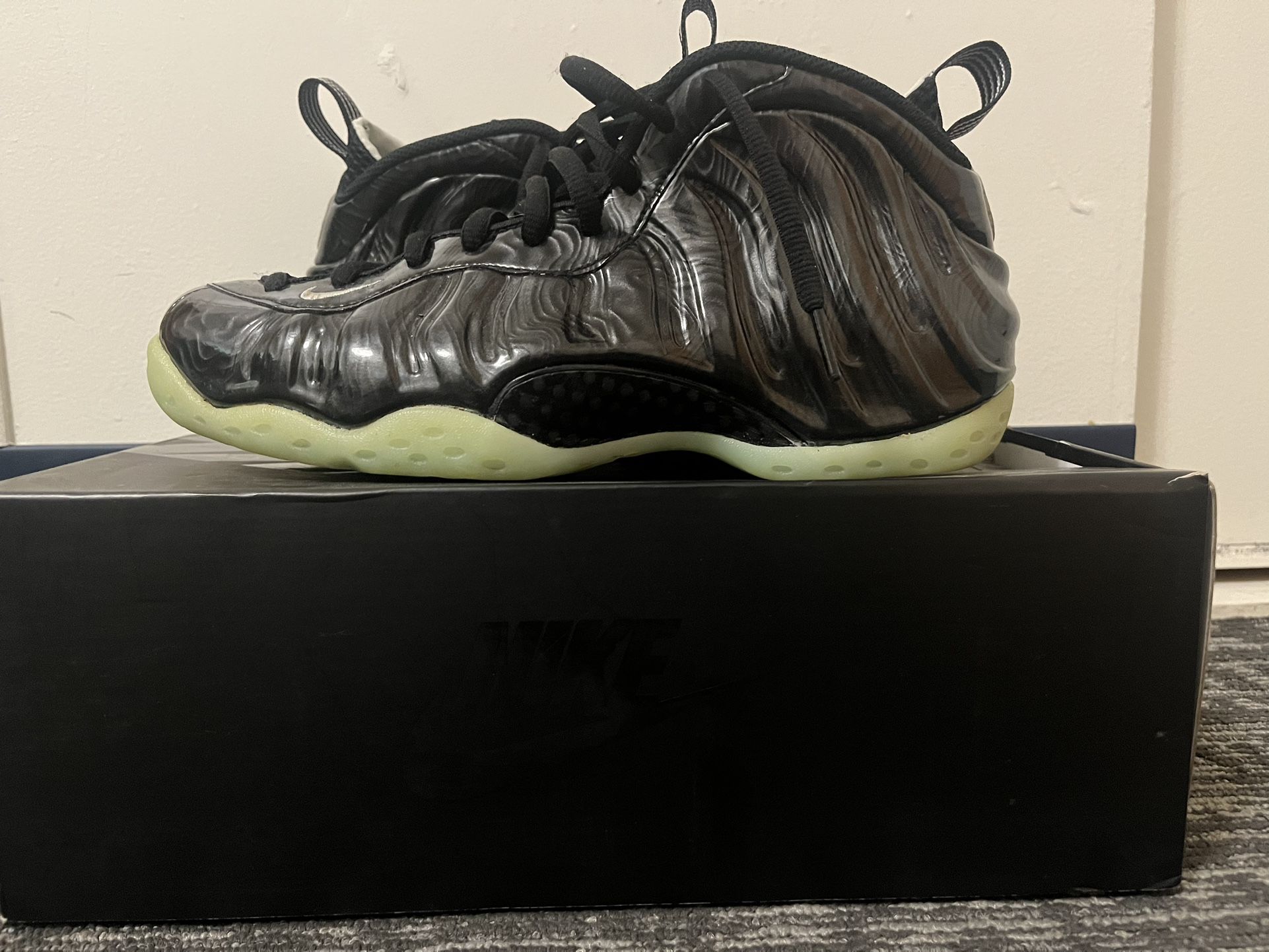 Nike Foamposite One Men’s Size 9 