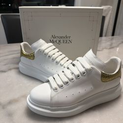 Real Alexander McQueen Size 8 U.S Men