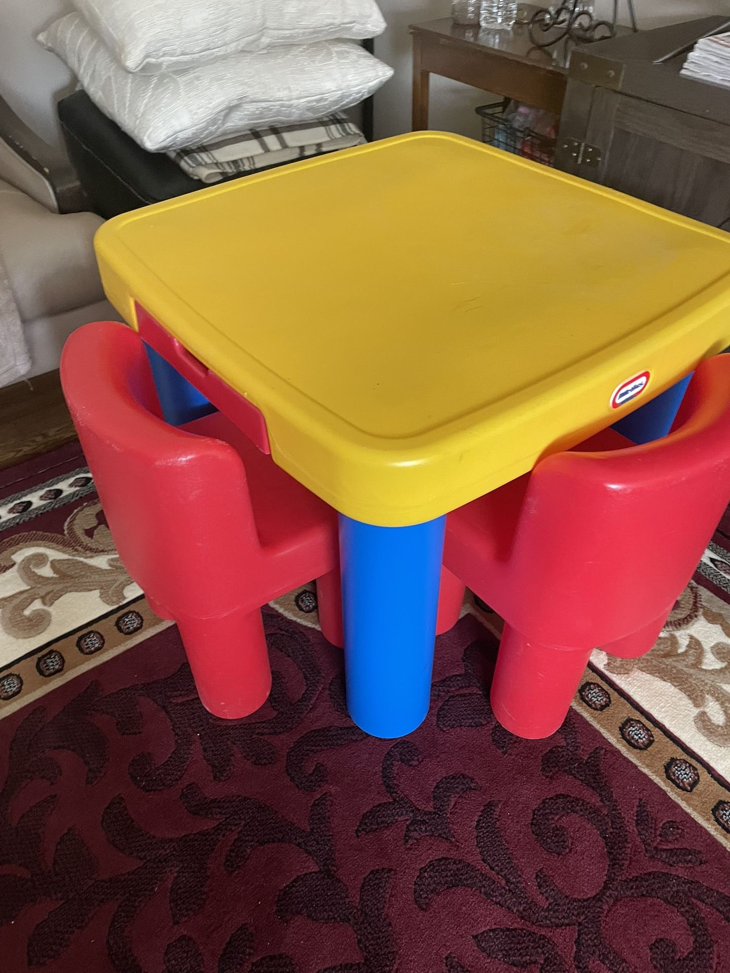 Little Tikes Kids Table And Chairs
