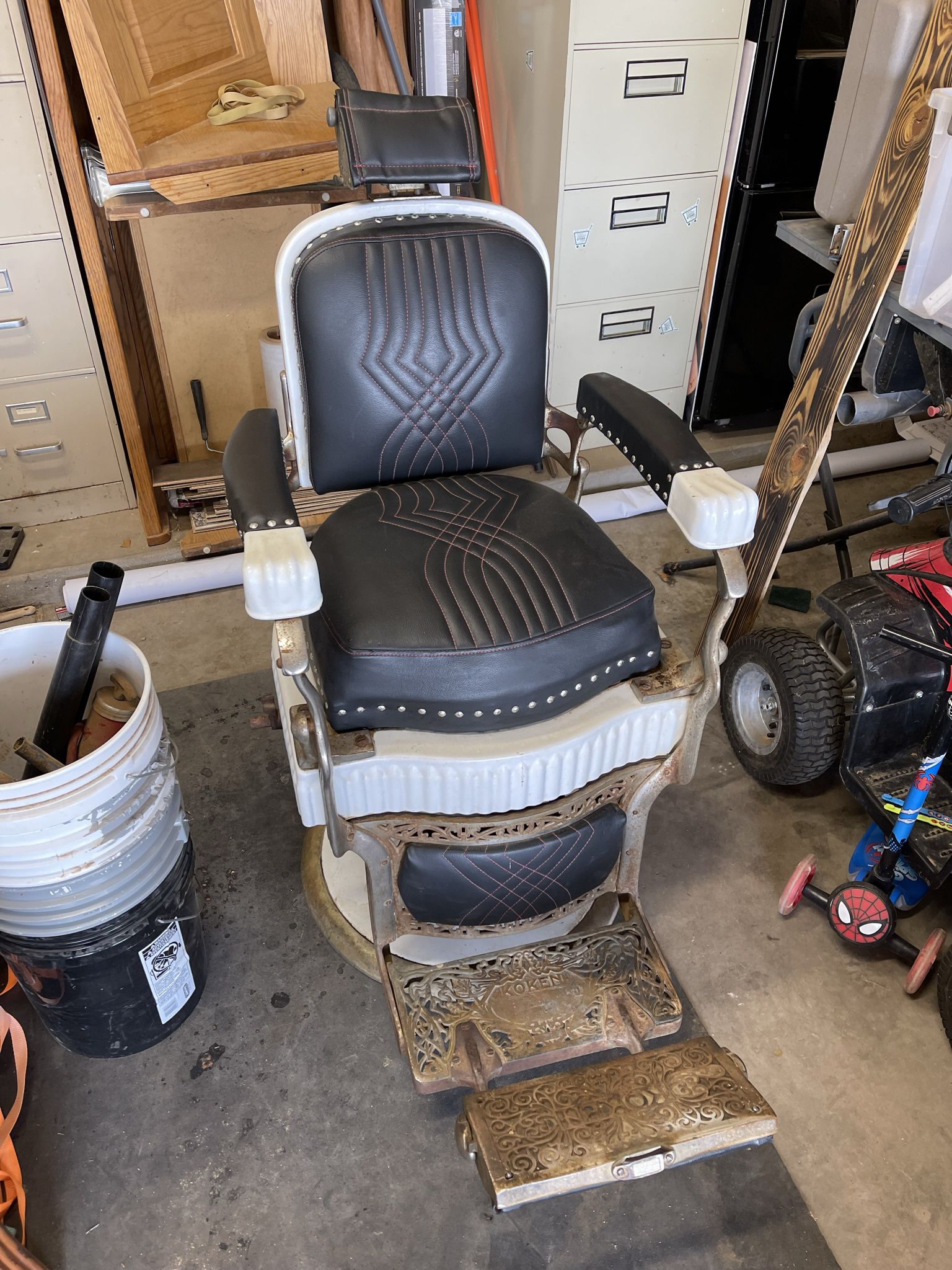 1920’s Koken Barber Chair