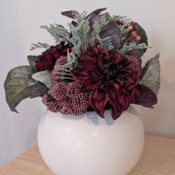 Christmas Artificial Flowers w/ Vase