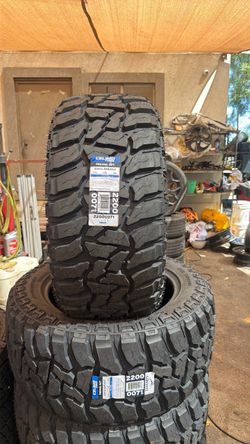 33x12.50/20 Celimo previal M/T 50.000 miles waranty