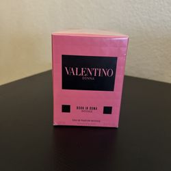 Valentino Cologne