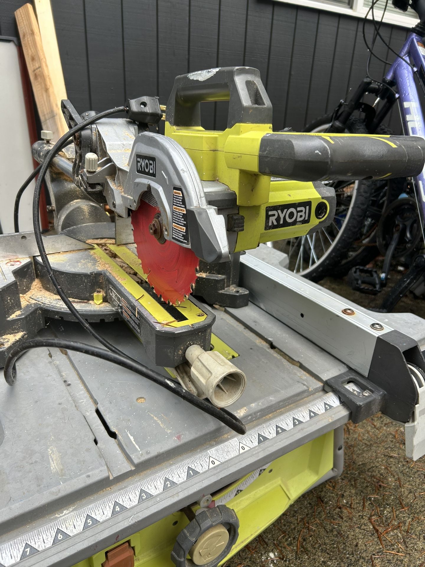 Table Saw And Miter Saw