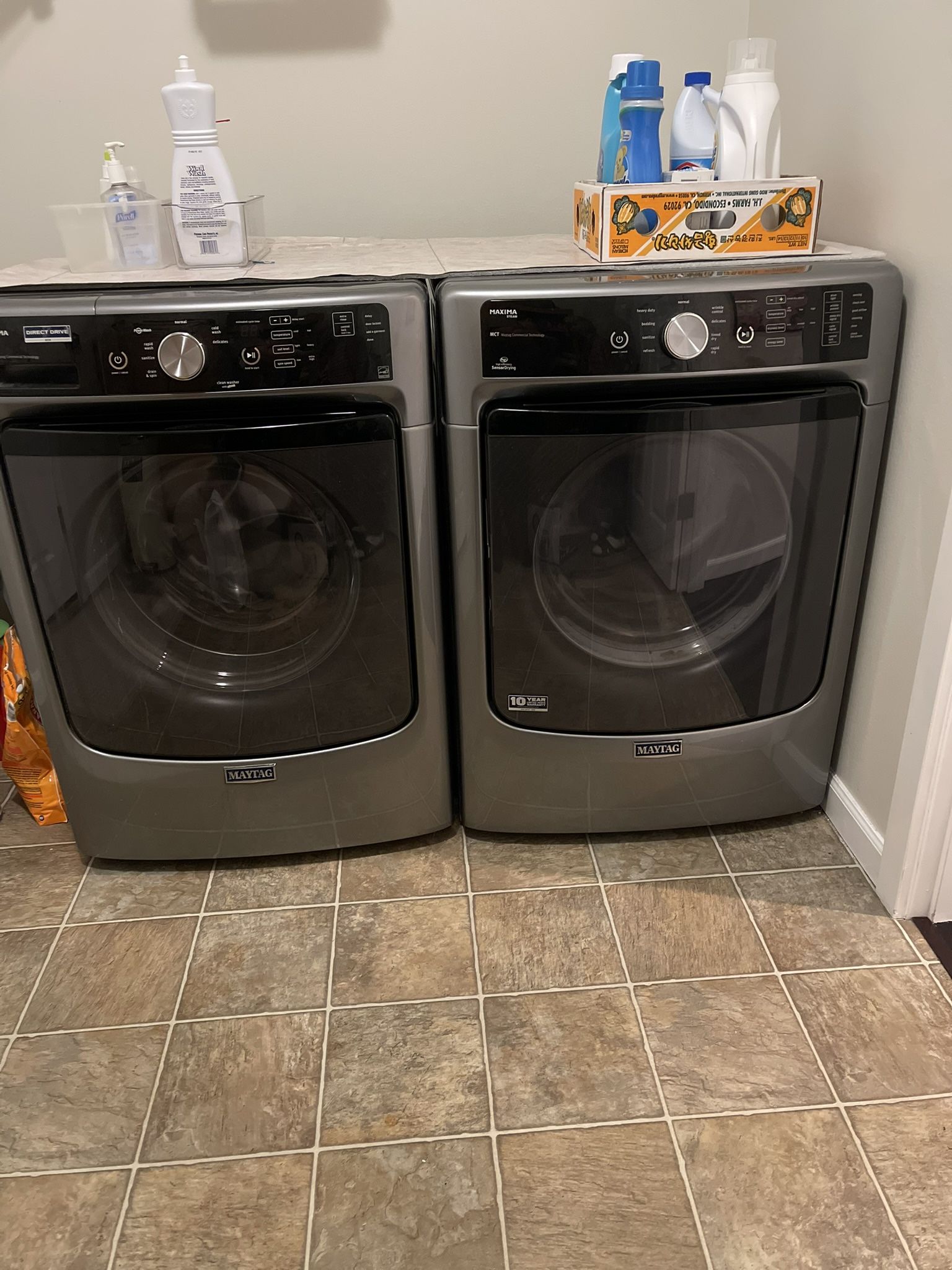 Maytag Maxima Washer And Dryer Set Excellent