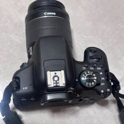 Camera EOS 750D SLR + Dual Lens