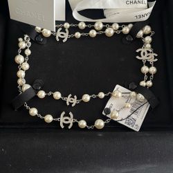 100% Authentic Chanel Pearl Necklace 