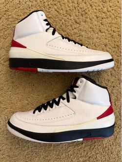 Size 12 (Worn once, no box) - 2022 Air Jordan 2 retro Chicago