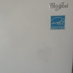 Whirlpool Energy Star Refrigerator 