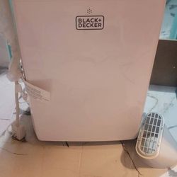 Black & Decker Portable AC unit
