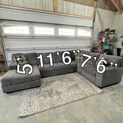 Sectional Couch 