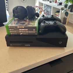Xbox One Console 