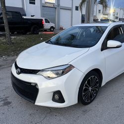 2015 Toyota Corolla S Plus