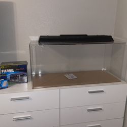 SeaClear 40-Gallon Acrylic Fish Tank