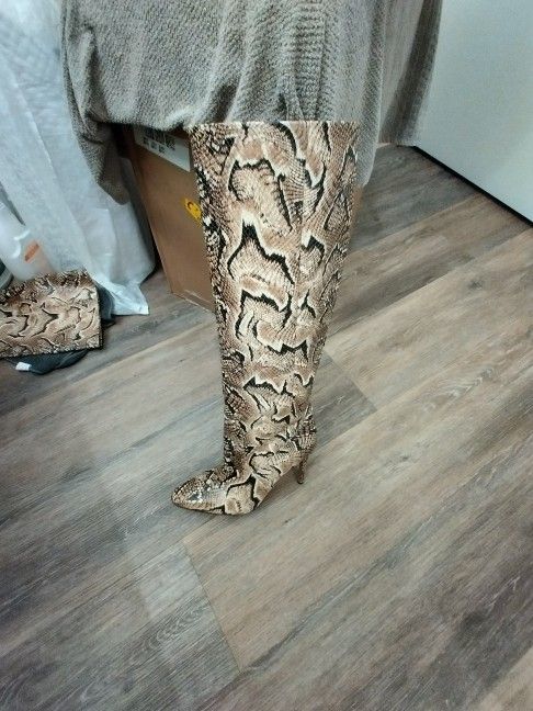 Snake Woman's Boot's