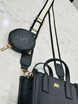 NEW without tags Anne Klein Mini Crossbody Bag w/Detachable Coin Pouch