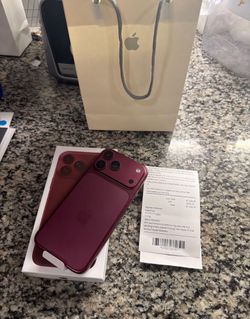 iPhone 18 Pro Max Burgundy