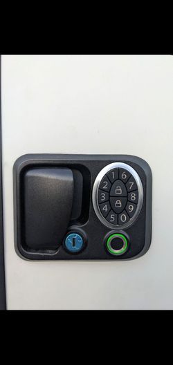 RV_Trailer door locks