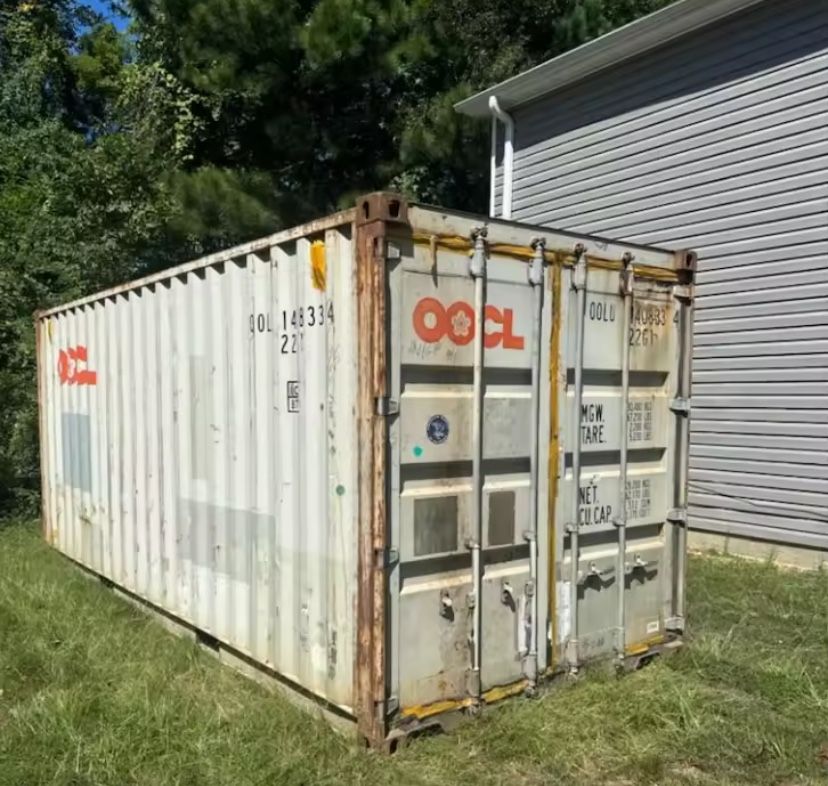 20ft And 40ft Used Shipping Container Available In Burbank