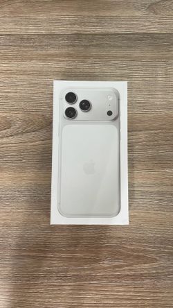 iPhone 17 pro max