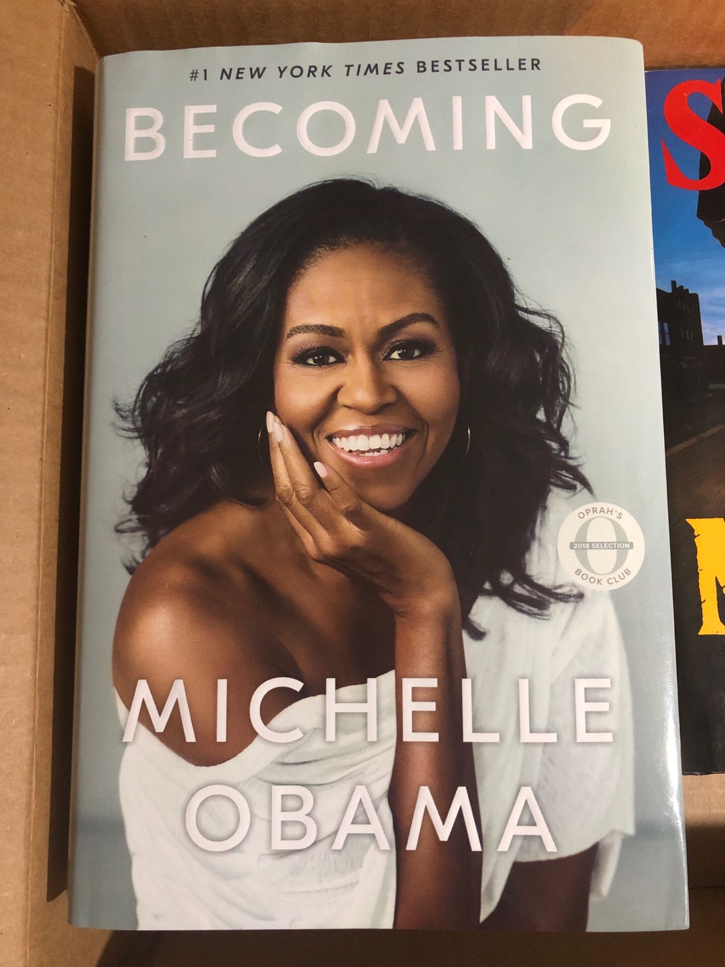 Becoming by Michelle Obama book