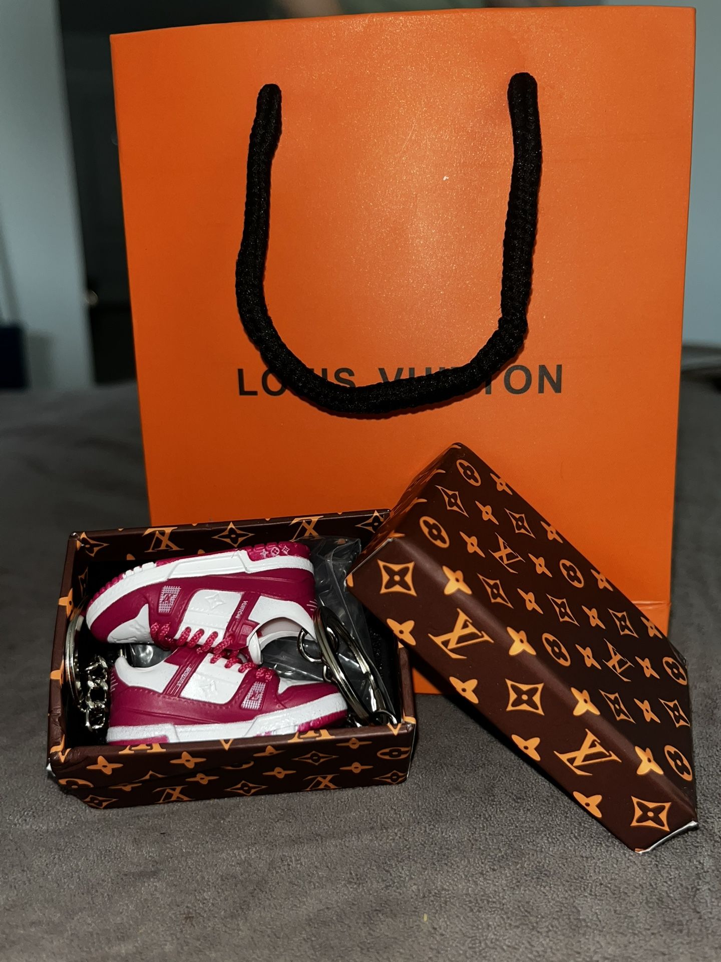 LV sneaker Keychain 
