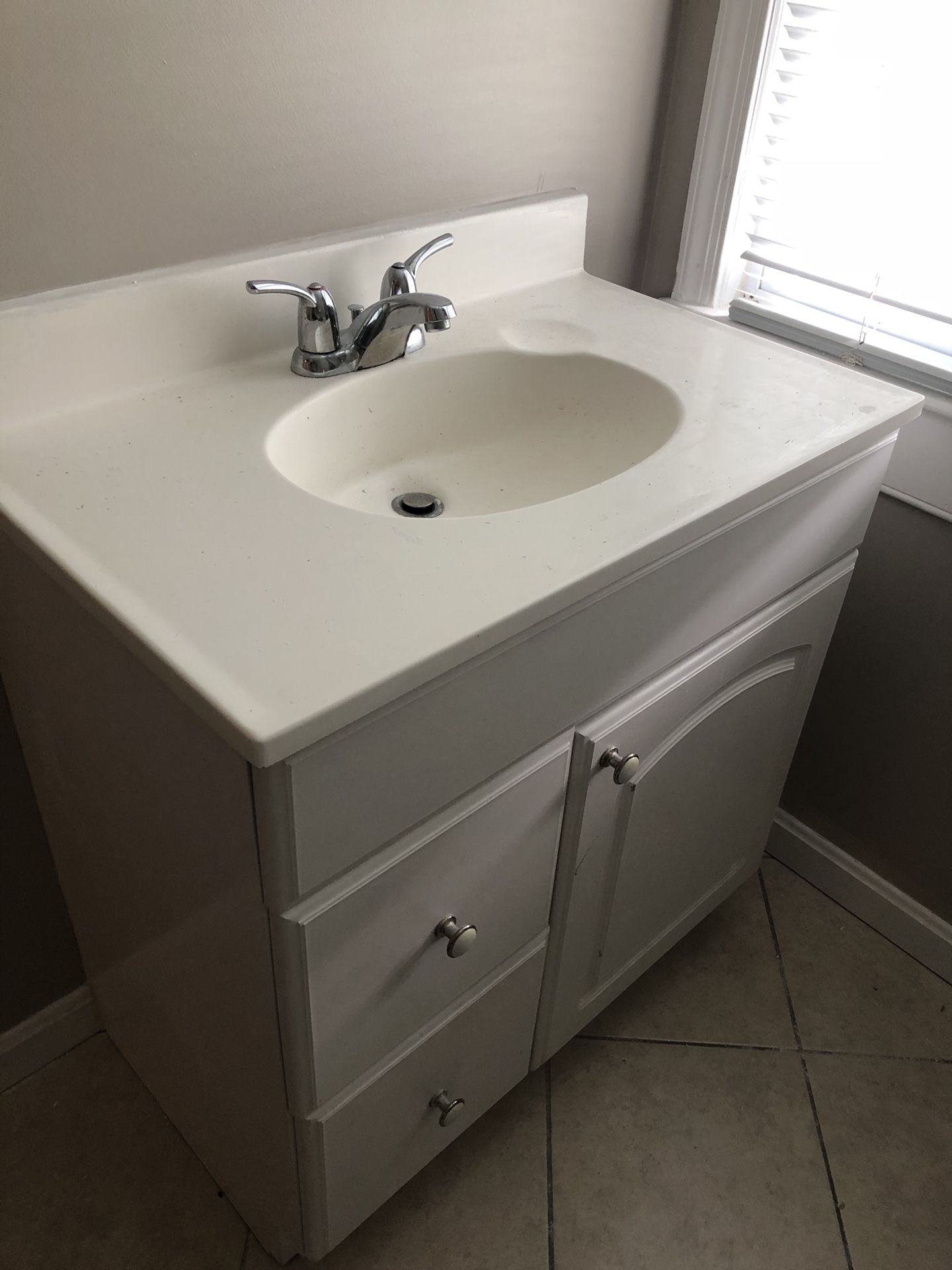 30” bathroom Vanity with sink and faucet