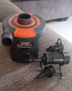 Air pump battery operated