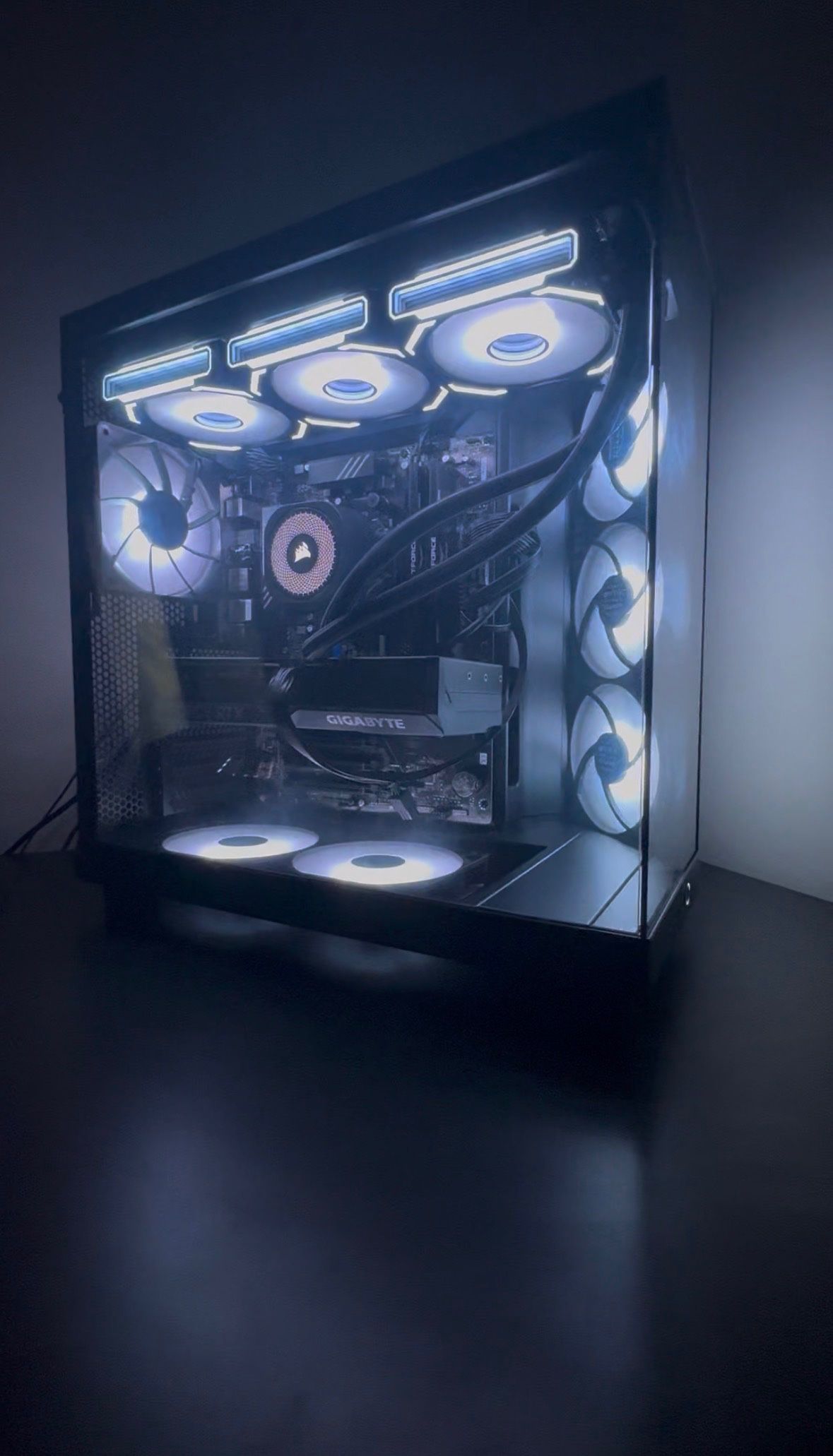 AMD Ryzen 5 9600X, Rtx 4070 Gaming Pc