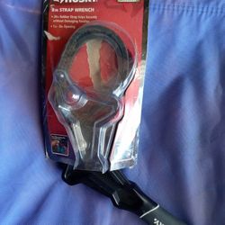 Strap Wrench