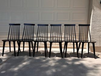 6 Black Windsor Style Dining Chairs