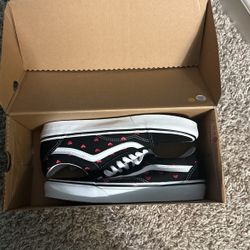 Women’s Vans Shoes Size 6.5