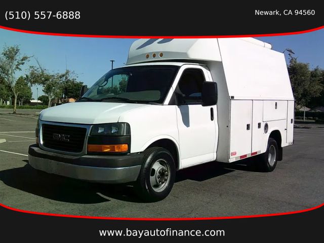 2015 GMC Savana Commercial Cutaway