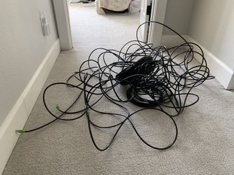 LIKE NEW 250ft CAT6 ETHERNET CABLE