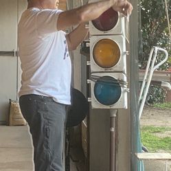 Working Vintage Street Signal