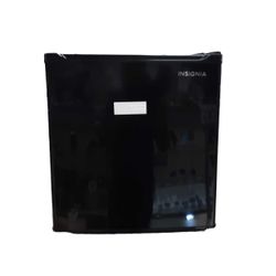 Insignia Ns-cf17bk9 Black Compact Refrigerator