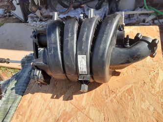 Intake Manifold. Chevrolet Sonic 2015