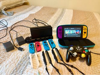 Nintendo Switch Bundle - Excellent Condition - 6 Joy-Cons + Controller + Case