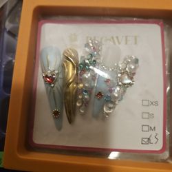 💅 Nail Lover Bundle – Polishes, Tips, Tools & Press-Ons – $25