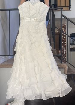 Brand New Size 12 Strapless Wedding Dress