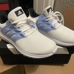 BNIB Adidas ULTIMASHOW Cloud White & Blue Size: 8 Women's