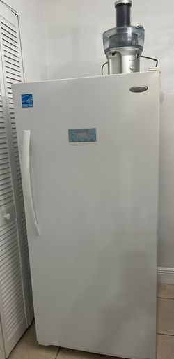 Premium Vertical Freezer No Frost